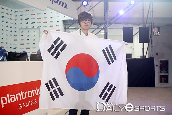 WCG 2013 스타2에서 우승한 웅진 김민철.