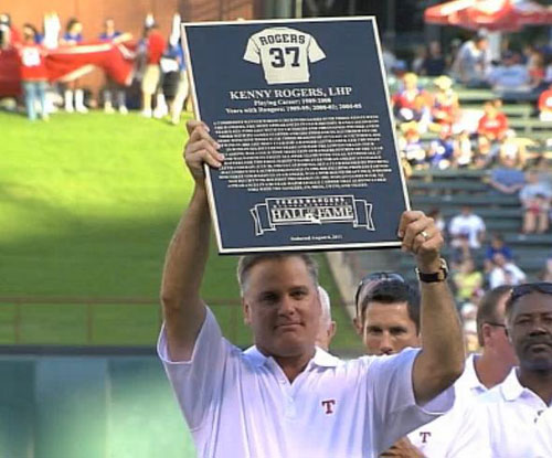 ▲텍사스의암흑기때홀로선발마운드를지켰던케니로저스.사진│MLB.com영상캡쳐