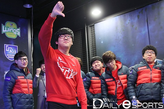 SK텔레콤 스타크래프트2 프로리그 2014 시즌에서 3전 전승으로 프로토스 다승 1위에 오른 원이삭.