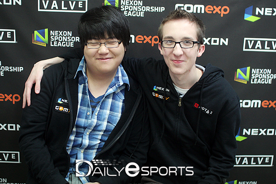 제퍼 윌리엄 리(왼쪽)와 코리 라이트.