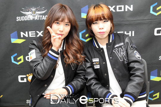 30.4 윤희라(왼쪽)-김은지