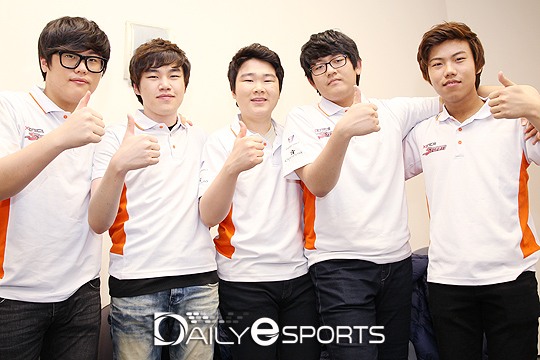 지난 판도라TV 롤챔스 윈터 2013-14 당시 제닉스 스톰.