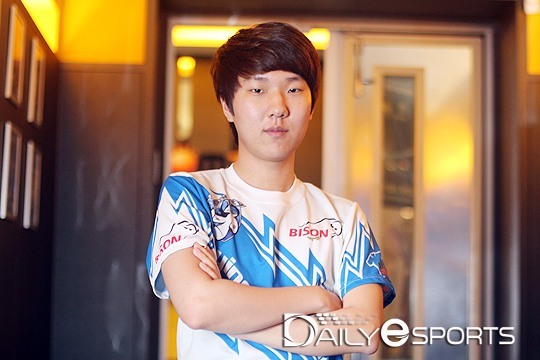 '짝지' 정지훈, 신동원 꺾고 IEM 월드 챔피언십 본선행