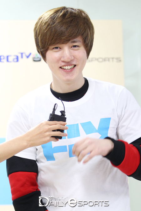 녹슬지 않은 김택용의 저그전 '감탄이 절로'