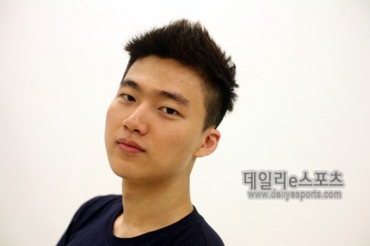 '리바이벌' 김동현, 최성훈과 한솥밥…CM스톰 합류