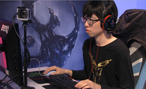 승리한 강초원(사진 캡처=ESL TV)