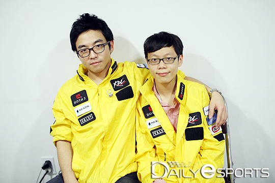 몽키 스패너 김성훈(왼쪽)과 타오야오웬