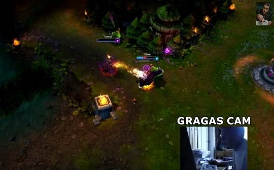 LOL URF 모드 브랜드 '무한스턴 파동권' 영상 화제