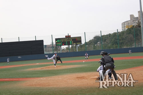 ▲아마야구전용구장중안전시설을갖춘곳은전무한편이다.그래서'가장오기싫어하는구장'이기도하다.사진│김현희기자
