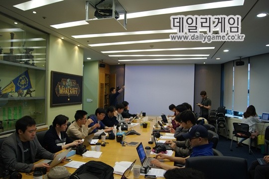 블리자드 "'하스스톤' 안드로이드 버전, 연말 출시"