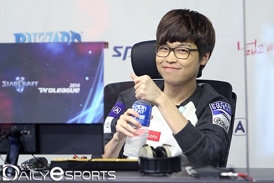 김민철은 조성주에게 '통곡의 철벽'이었다