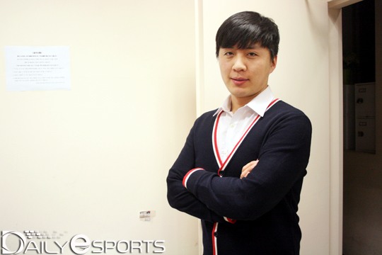 SKT 최병훈 감독 "LOL 올스타 우승 소식 전하겠다"