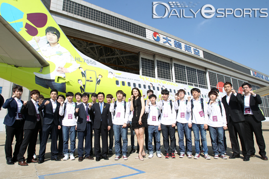 진에어 그린윙스 게임단 래핑 항공기 한국 누빈다