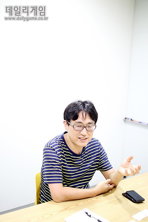 반승환 전 카카오 부사장이 벤처 스마트앱 기업 '에잇크루즈'로 컴백했다.