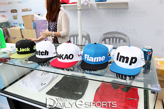 '플레임? 와치?' 케스파샵 최고 인기 아이템은?