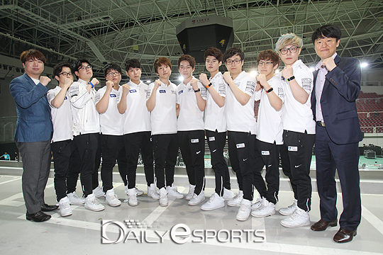 롤마스터즈 제패한 삼성 갤럭시 "몸은 힘들지만 마음은 행복"