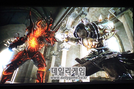 10일 기자간담회에서 첫 공개된 '레이븐' 영상.