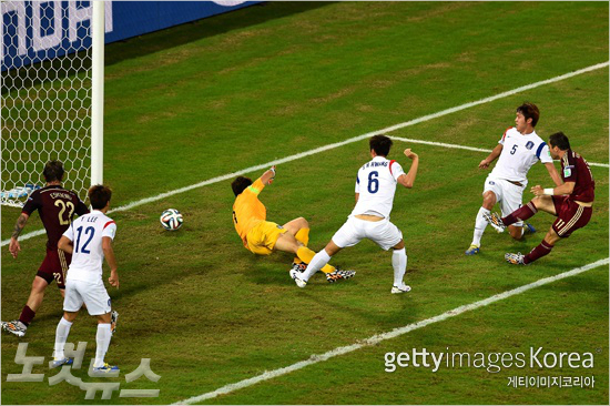 실점하는대한민국.(사진=ⓒGettyImages/멀티비츠제공)