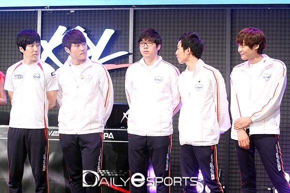 MVP 피닉스, TI4 평가전서 통푸에 무릎