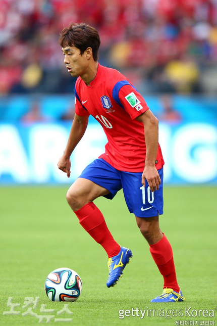 박주영은23일브라질월드컵알제리전에서도슈팅없이공만만지다가경기를마쳤다(사진=ⓒGettyImages/멀티비츠제공)