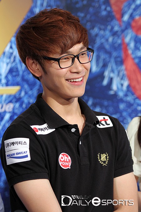 주성욱, '김민철벽' 무너뜨리는 '해머'로 변신