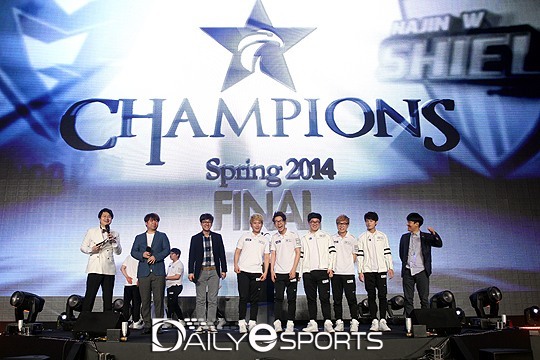 삼성 블루, 롤챔스서 처음으로 SKT K완파