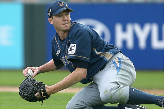 '오늘도노히트하려했는데...'29일사직롯데전에서수비실책속에5회도채우지못하고9실점으로패전투수가된NC우완찰리쉬렉.(자료사진=NC다이노스)