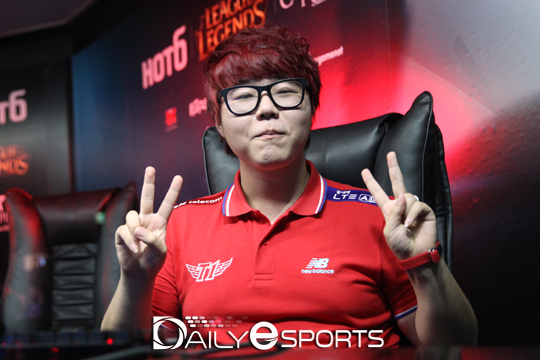 SKT S 이재완이 '푸만두' 옷 입고 온 사연은