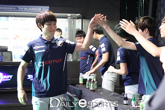 '0대7' 극복한 CJ 엔투스 신동원