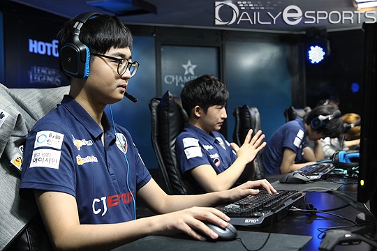 CJ 블레이즈, IM 2팀 완파! NLB 8강 진출