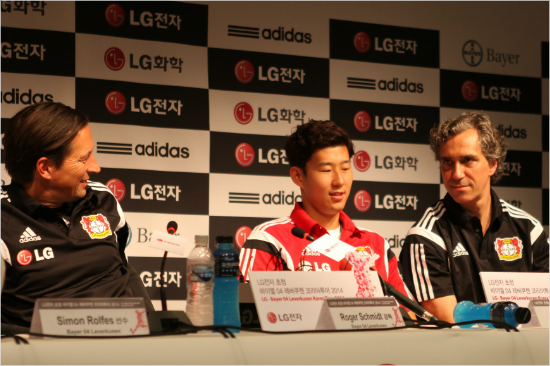 손흥민과소속팀바이엘레버쿠젠은오는9월인천아시안게임차출을두고미묘한입장차를노출했다.(자료사진=FC서울)