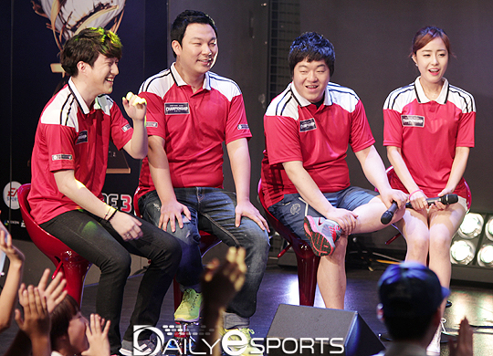 '이걸 신지혜가!' 피파3 올스타전 레드팀 승리!