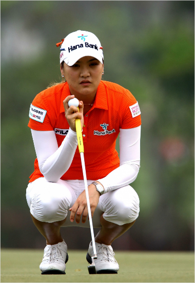 유소연은미국여자프로골프(LPGA)투어캐나다퍼시픽여자오픈3일연속선두를지켜LPGA투어통산3승을눈앞에뒀다(자료사진=하나금융그룹)