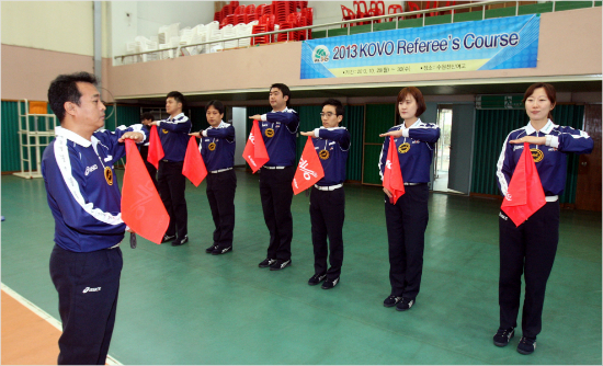 2013년KOVO심판강습회장면.(자료사진=한국배구연맹)