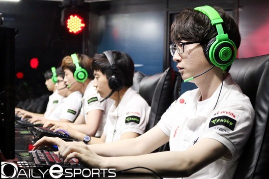KT 롤스터 불리츠가 멤버 구성을 바꾼 이후 두 번째 공식전에 나선다(사진 오른쪽은 팀을 떠난 원상연).