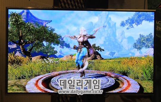'라키온: 영웅의귀환' 플레이 화면.