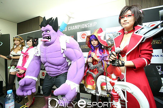 신규 멤버 영입으로 업그레이드! 스파캣 "이번 롤드컵 기대하라"