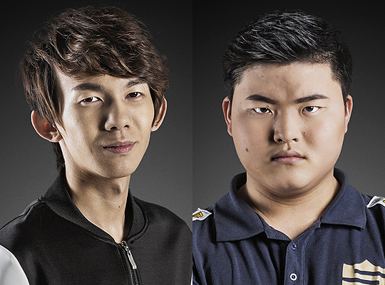 EDG '나메이' 주지아웬(왼쪽)과 로열클럽 '우지' 지안지하오.