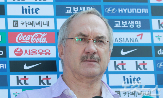 울리슈틸리케축구대표팀신임감독.(박종민기자)