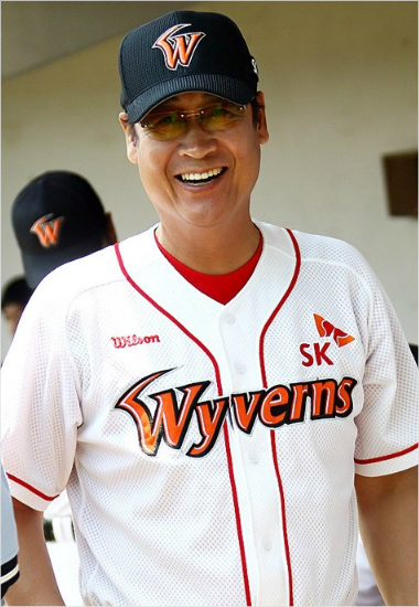 SK새사령탑김용희감독.(자료사진=SK와이번스)