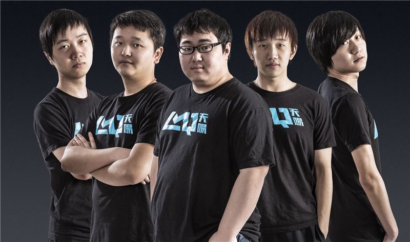 LMQ, 롤드컵 이후 3명 아웃 '대격변'