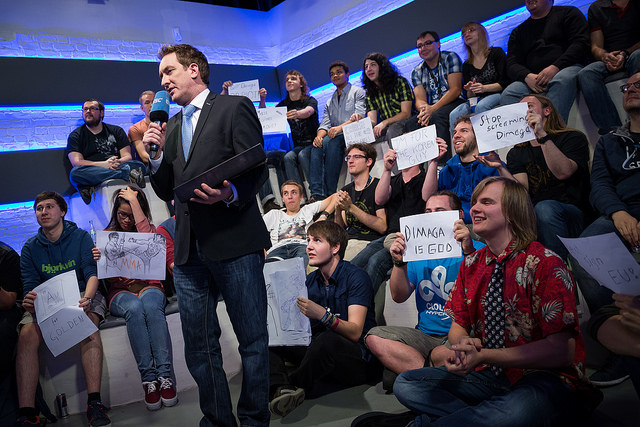 WCS 유럽 오프라인 대회에서 환호하는 유럽 팬들(Photo=ESL, Patrick Strack)