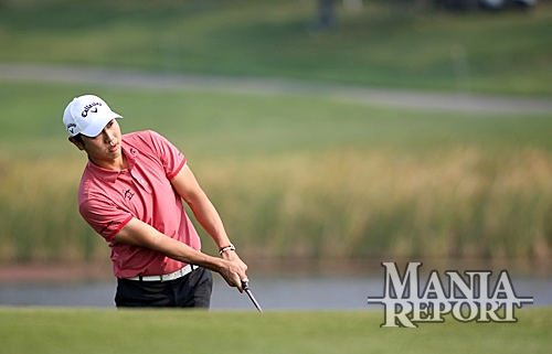 ▲배상문이어프로치샷을하고있다.사진