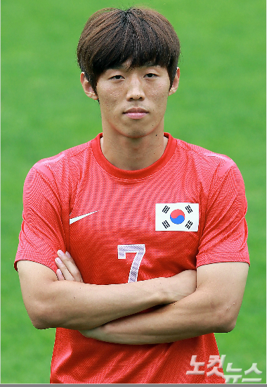 '제2의박지성'이라는평가까지받았던김보경은소속팀에서불안한입지탓에다가올겨울이적시장에서방출이유력하다.황진환기자