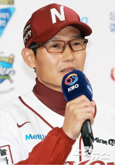 염경엽넥센히어로즈감독.황진환기자