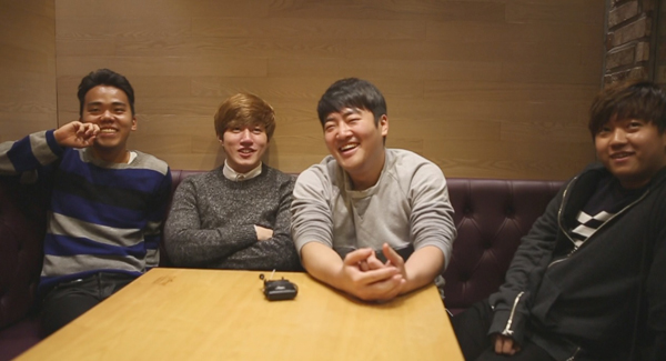 염보성과 김택용, 박지호, 박준오(왼쪽부터, 사진제공=콩두컴퍼니)