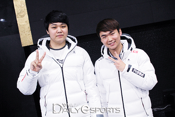 후야 '프레이' 김종인과 '고릴라' 강범현