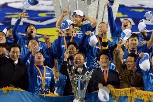 ▲주축선수들의이탈에도삼성은늘우승의꿈을이뤄냈다.내년에도가능할까.사진│삼성라이온즈