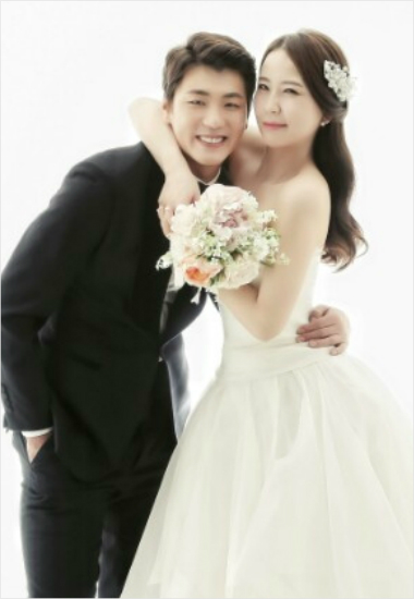 '美가 보인다' 김광현, 3살 연상 신부와 결혼