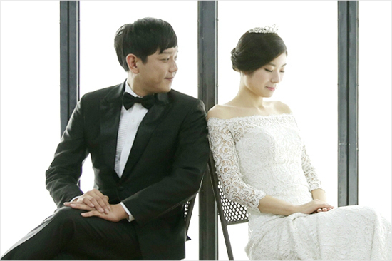 13일결혼하는김영성KBO기록위원과신부김수미양.(사진=KBO)